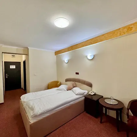 Hotel Zen-aeroport