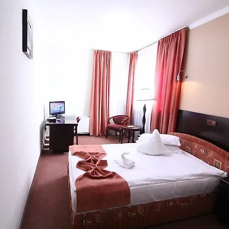 酒店 Zen-aeroport 3*