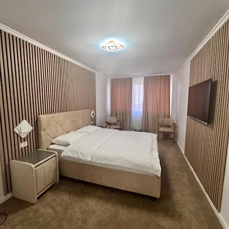 Zen-aeroport 克拉奥华