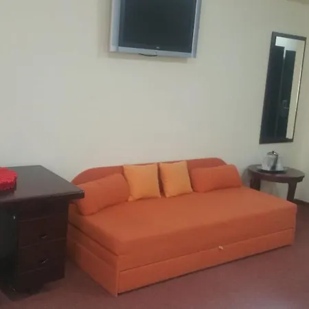 Zen-aeroport 3* Крайова